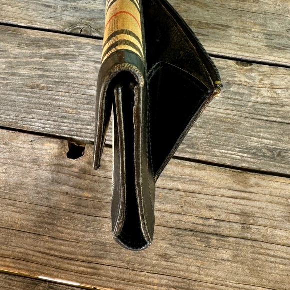 VTG Burberry Leather & Fabric Tri-Fold Wallet - Picture 9 of 13